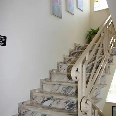 Hotell Starlight 2*